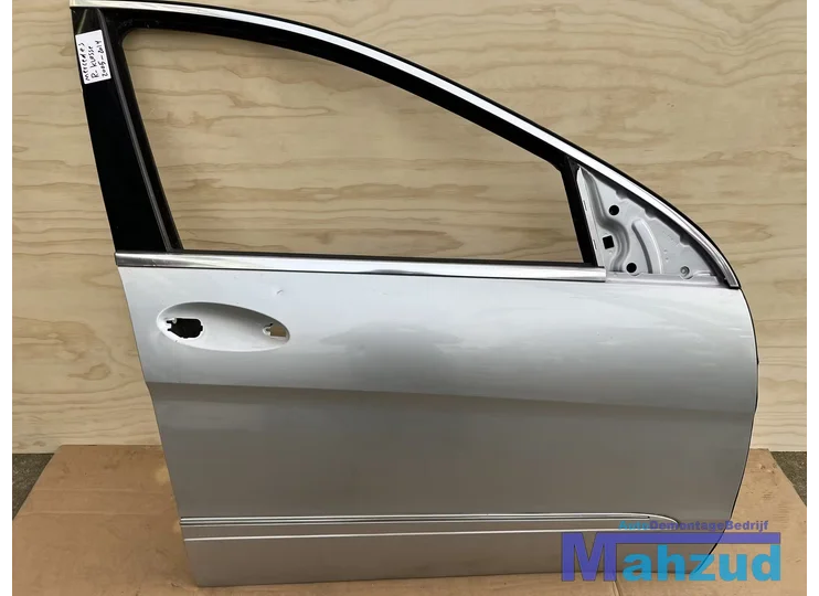 MERCEDES R-KLASSE W251 Grijs rechts voor deur portier 05-14