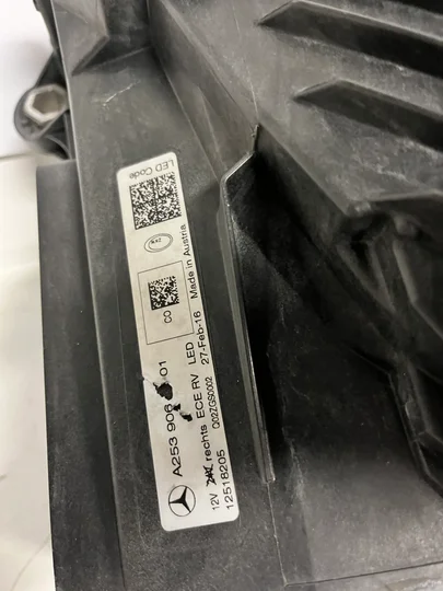 mercedes-w253-glc-ils-led-koplampen-a2539060301-a2539060401 — foto 5