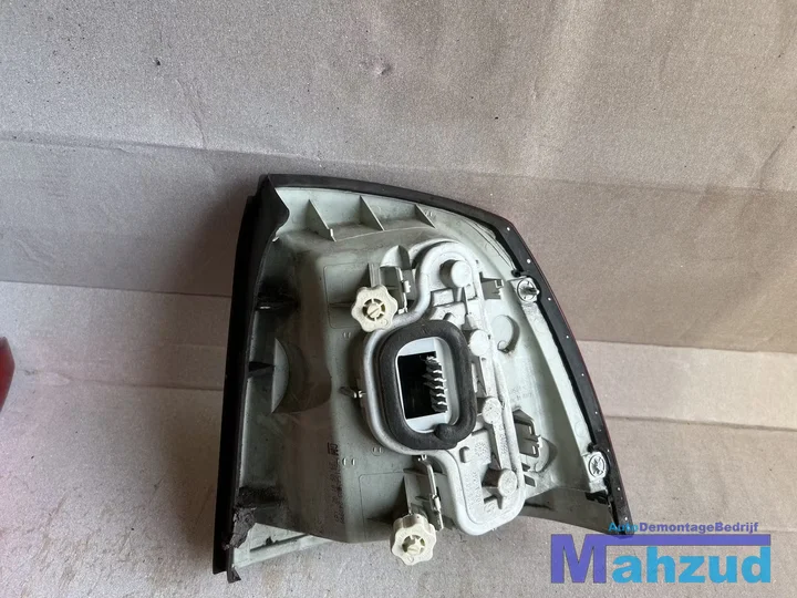 opel-astra-g-hatchback-links-achterlicht-20002005 — foto 3