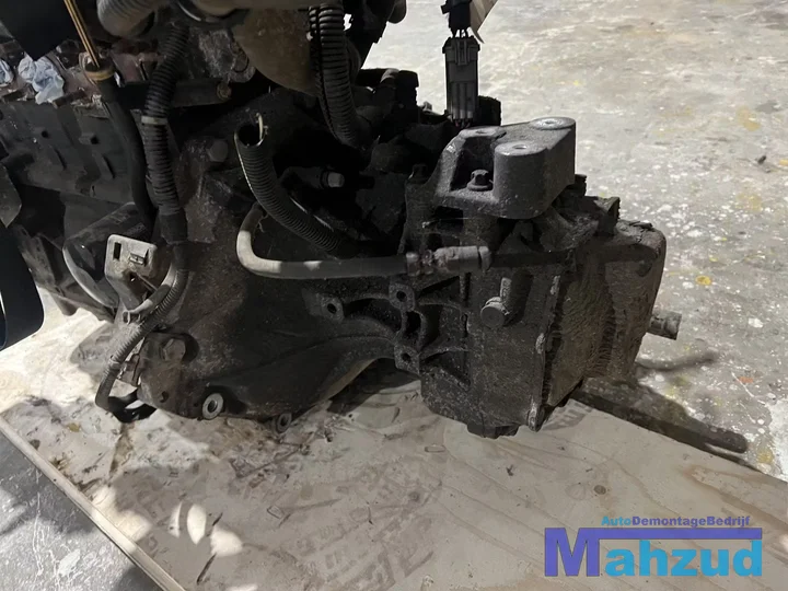 opel-zafira-a-18-versnellingsbak-f17-f17c419-gearbox — foto 5