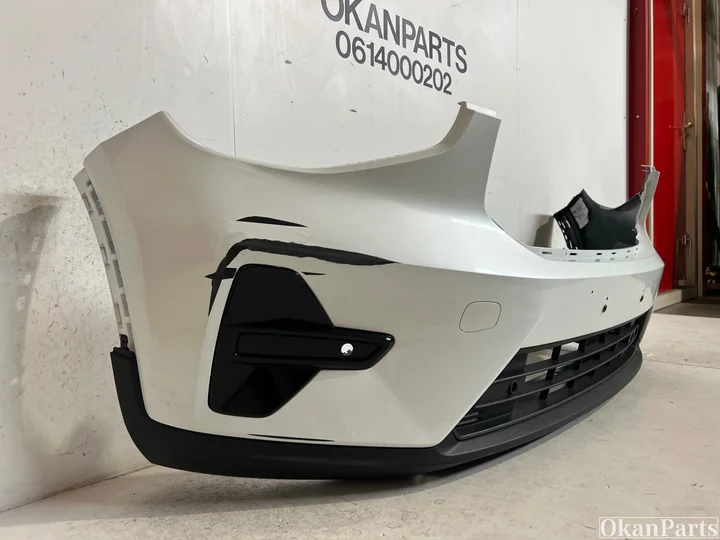 volvo-xc40-facelift-voorbumper-31690933 — foto 2