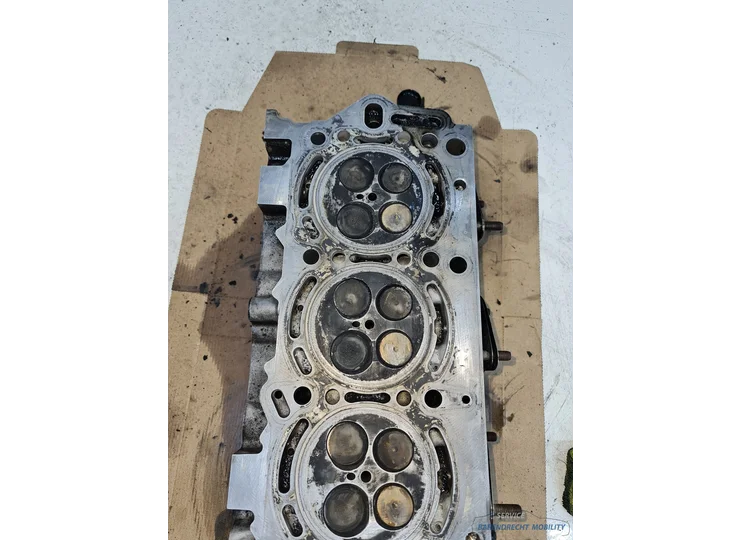 om642-642-mercedes-chrysler-jeep-dodge-pierburg-cilinderkop-rechts-r6420162301-origineel-nette-staat-gebruikt-2005-2006-2007-2008-2009-2010-2011-2012-2013-2014-barendrecht-mobility-service