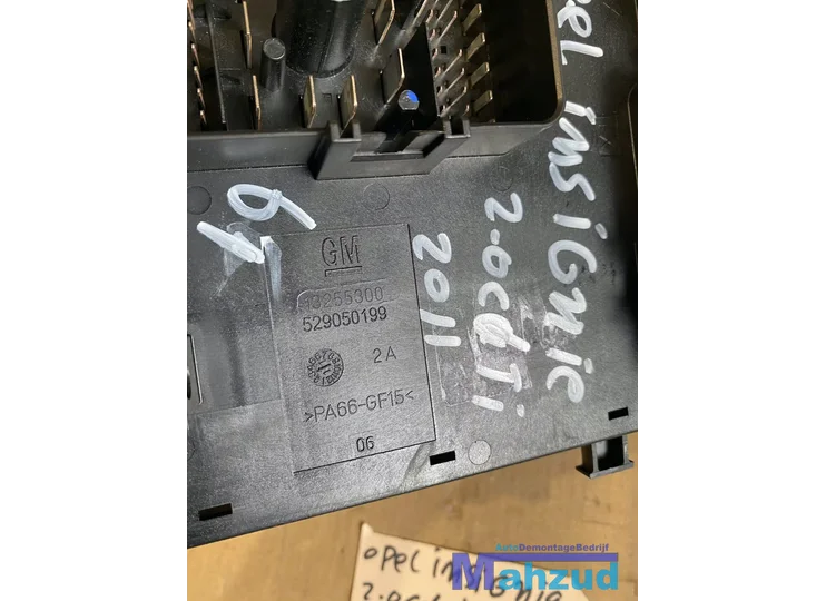 opel-insignia-a-20-cdti-zekeringkast-13275881mf-13275881
