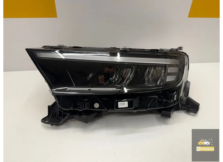Phare avant gauche Opel Mokka B II Lift Full LED 2024 9860326480