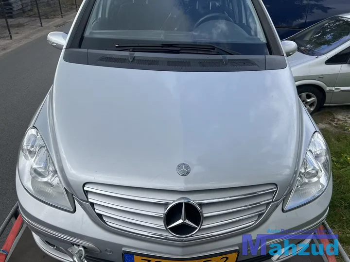 mercedes-b-klasse-w245-20-zilver-761-266960-automaatbak — foto 2