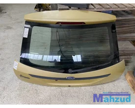 ford-focus-1-geel-s9-achterklep-1998-2004