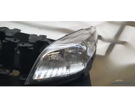motorkap-voorbumper-koplampen-megane-iii-2011-wit-ov369-voorkop-blanc-glacier-2009-2013 — foto 18