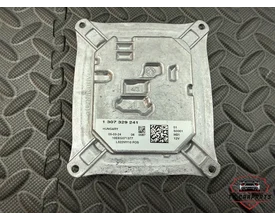 range-rover-koplamp-module-1307329241 — foto 2