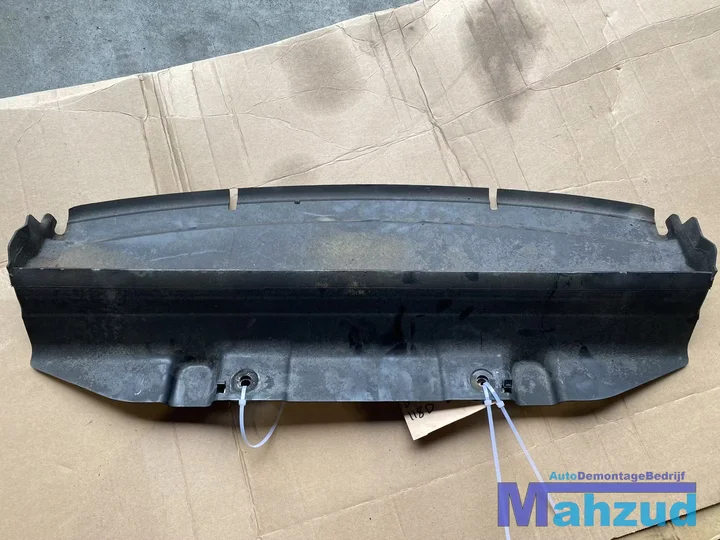 bmw-1-serie-e81-e82-e87-radiateur-beschermplaat-51757128502 — foto 4