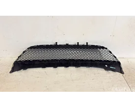 mercedesbenz-vklasse-w447-amg-onder-grille-a4478851500 — foto 2