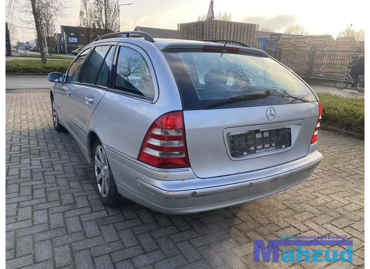 mercedes-cklasse-combi-s203-zilver-c775-links-achterlicht-20012007