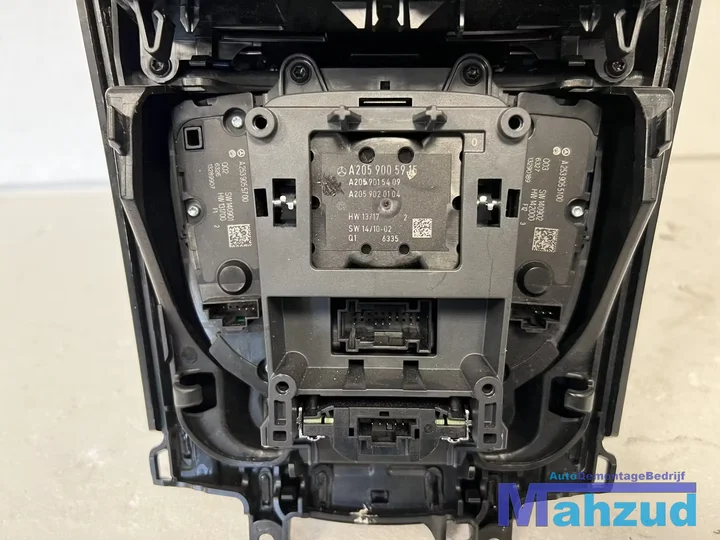 mercedes-cklasse-w205-zwart-glans-middenconsole-compleet-20132019 — foto 4