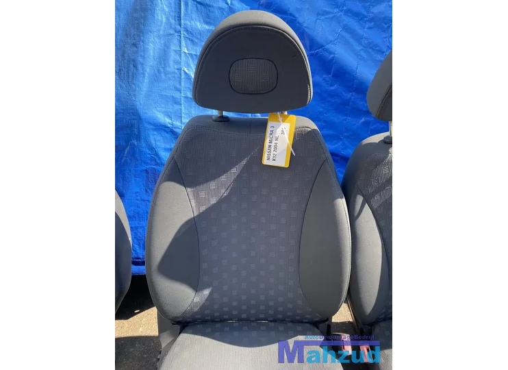 nissan-micra-3-k12-3-deurs-interieur-grijs-20022010