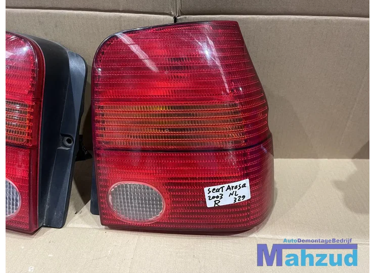seat-arosa-achterlicht-links-rechts-19972004