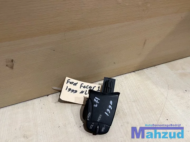 ford-focus-1-radio-volume-schakelaar-hendel-19982005 — foto 2