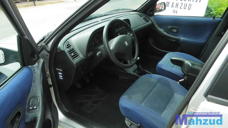 2000-peugeot-306-break-16-demontage-sloop-86 — foto 9