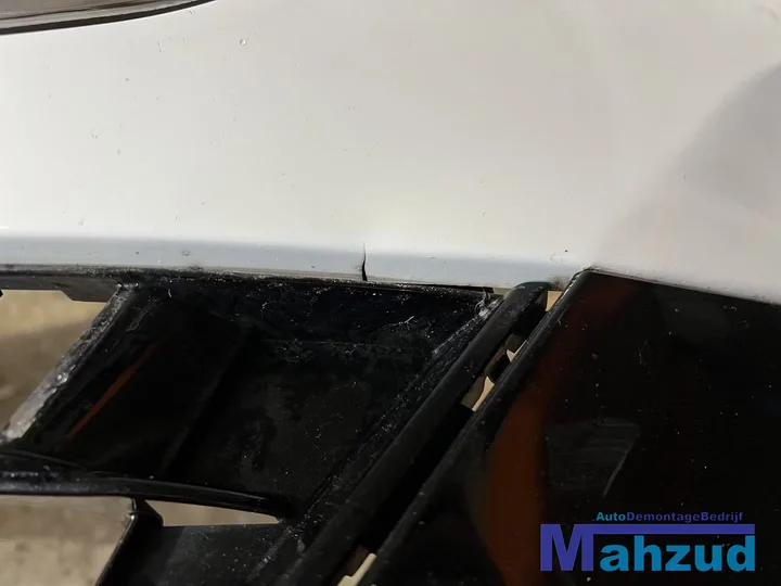 ford-focus-4-mk4-wit-voorbumper-2019 — foto 7