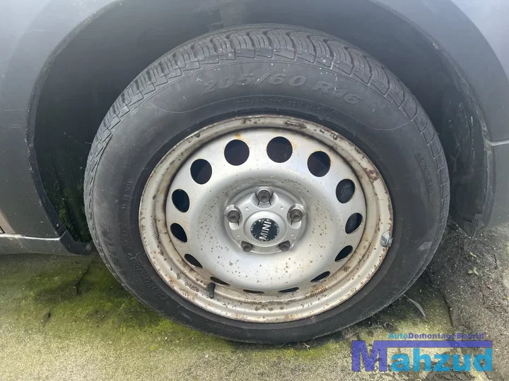 bmw-mini-countryman-velgen-5x120-725-16-inch — foto 6