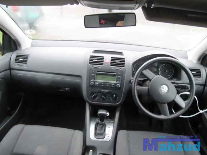 volkswagen-golf-5-16-fsi-demontage-sloop — foto 10