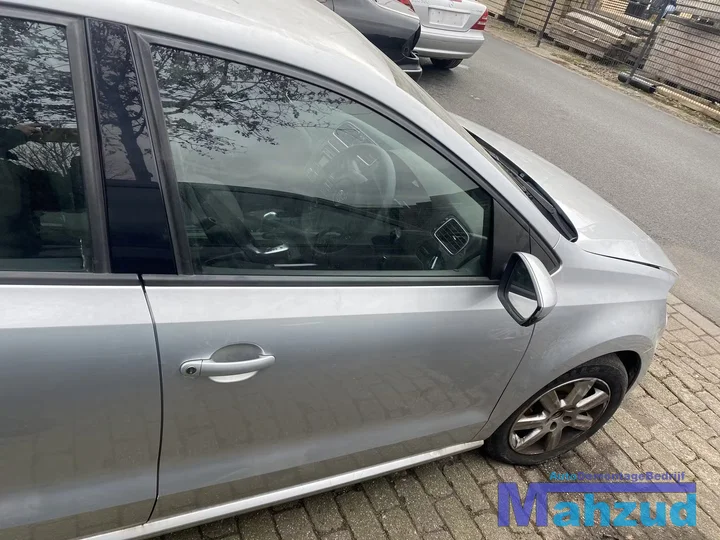 2010-vw-polo-6r-14-dsg-cgg-cggb-mlg-la7w-demontage-onderdelen — foto 11