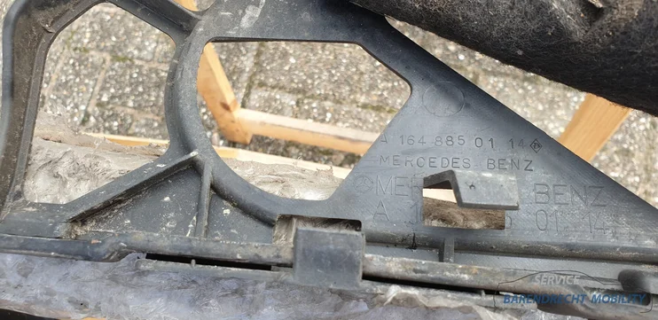 binnenbumper-mercedes-ml-w164-voorbumper-a1648850065-origineel-gebruikt-2005-2011 — foto 17