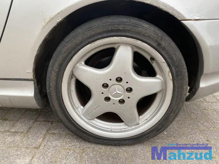 1999-mercedes-slk-r170-23-kompressor-onderdelen-zilver-744 — foto 46