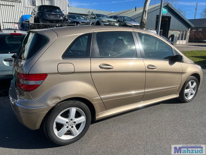 mercedes-b-klasse-b150-brons-791-demontage-sloop-onderdelen — foto 6