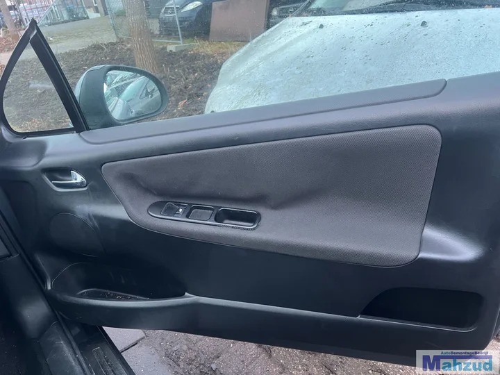 2007-peugeot-207cc-16-16v-grijs-onderdelen-demontage — foto 15