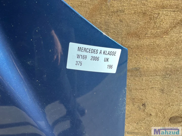 mercedes-a-klasse-w169-blauw-375-motorkap-20042012 — foto 4