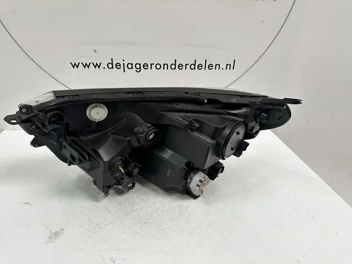 toyota-rav4-rav-4-iv-vol-led-facelift-koplamp-rechts — foto 3