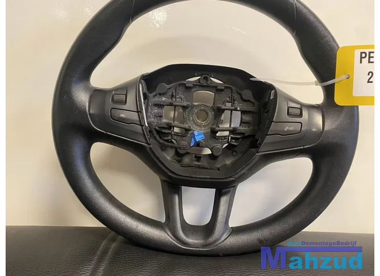 peugeot-208-1-stuurwiel-stuur-20122019