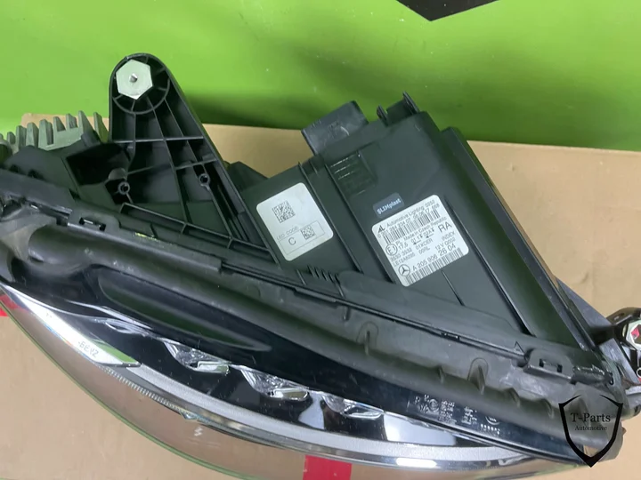 mercedes-c-klasse-koplamp-rechts-a2059062604-lamp-module — foto 2