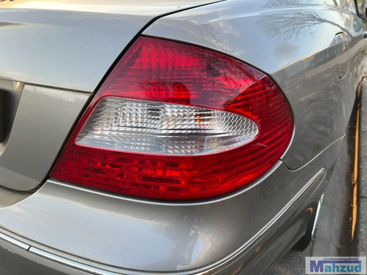 mercedes-clk-w209-rechts-achterlicht-20022009