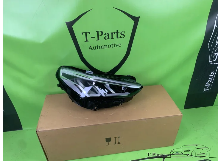 BMW X1 u11 Scheinwerfer rechts 5A9A222 NEU