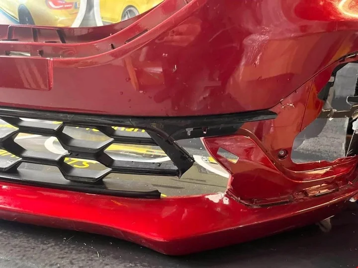 bumper-ford-puma-stline-origineel-voorbumper — foto 2