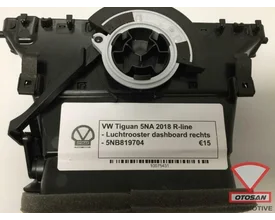 vw-tiguan-2018-luchtrooster-rechts-dashboard-5nb819704 — foto 2