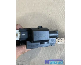 renault-clio-3-achterklep-slot-mechaniek-8200947699 — foto 3