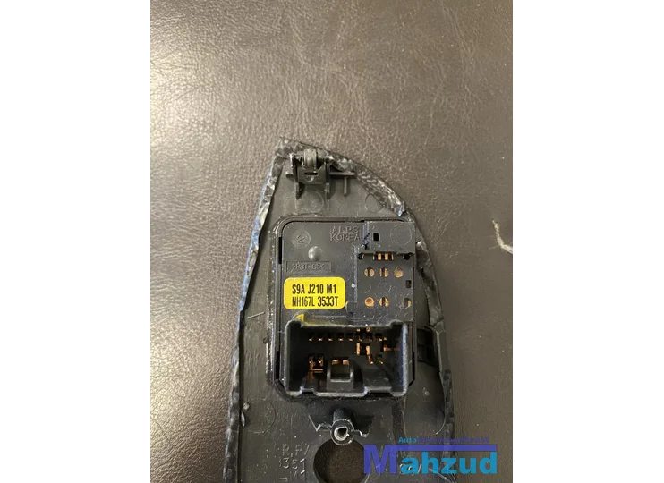 honda-crv-2-spiegel-verstellings-schakelaar-s9aj210m1