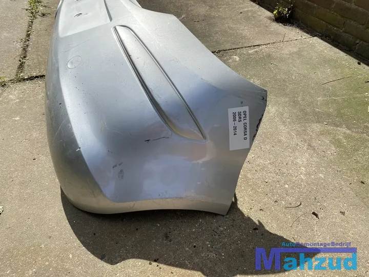 opel-corsa-d-zilver-grijs-achterbumper-3-deurs-20062014 — foto 4