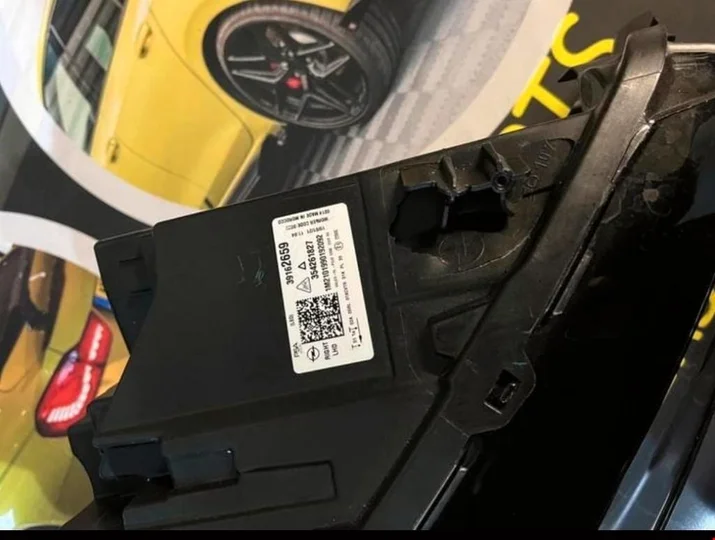 opel-corsa-f-nieuw-model-koplamp-led-rechts-kompleet — foto 9