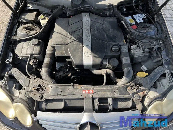 mercedes-clk-w209-cabrio-blauw-onderdelen-demontage — foto 27