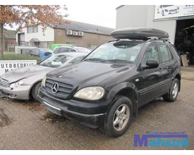 2001-mercedes-ml-320-w163-4x4-demontage-sloop-146 — foto 3