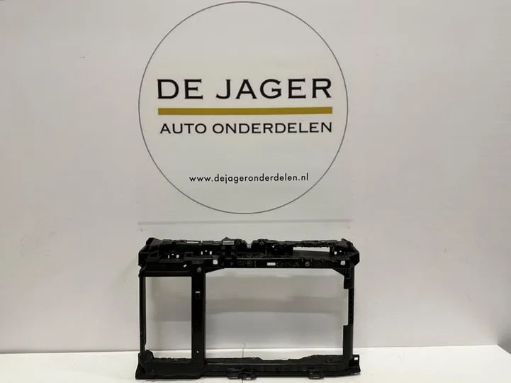 opel-corsa-f-voorfront-front-peugeot-208-2008-tp0230003530