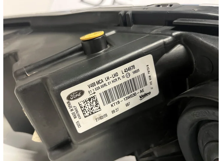 ford-transit-connect-koplamp-h7-links-kt1b13w030af