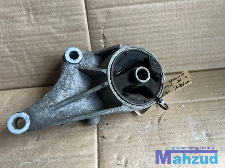 opel-astra-h-18-motorsteun-versnellingsbak-steun-onder — foto 2