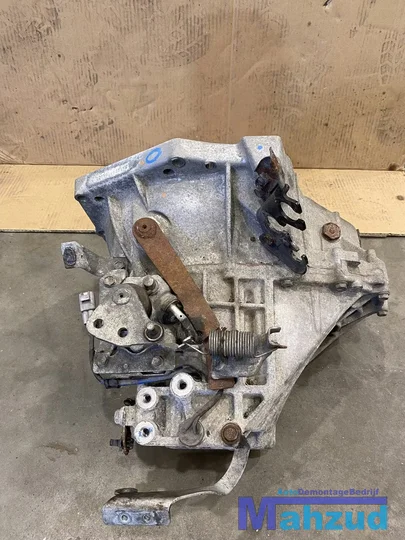 toyota-aygo-c1-107-yaris-10-versnellingsbak-20tt01 — foto 5