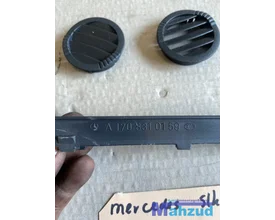 mercedes-slk-r170-dashboard-luchtrooster-zijkant-midden — foto 4