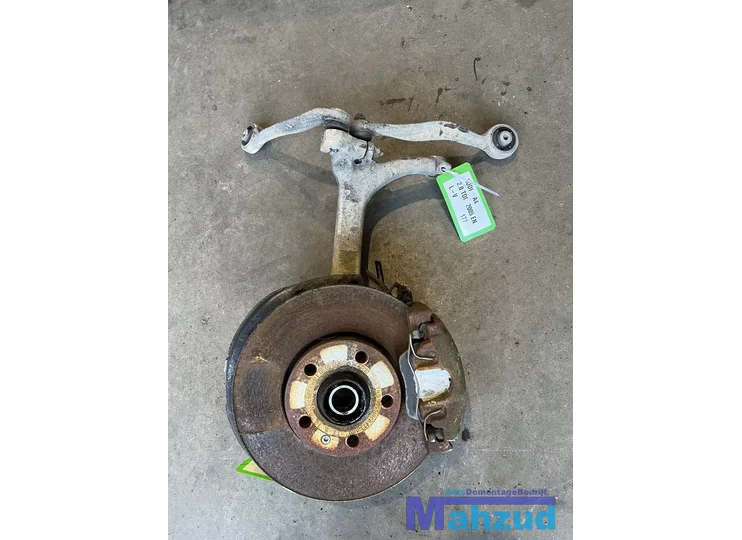 AUDI A4 B7 2.0 TDI links voor fusee wiellager 2004-2009 