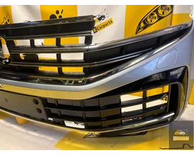vw-touareg-760-facelift-voorbumper-6pdc-kls-760807217g-compleet — foto 2