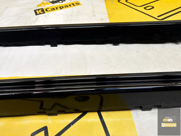 dorpel-vw-golf-8-viii-r-r20-sideskirts-5h0853860b59b-linksrechts-set — foto 3